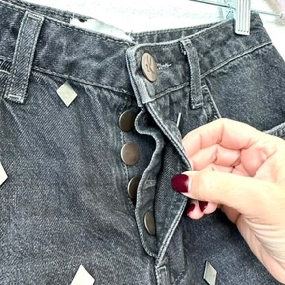 One Teaspoon Disobedient Hawks High-Waisted Shorts, Size 26, NWT - Picture 6 of 10